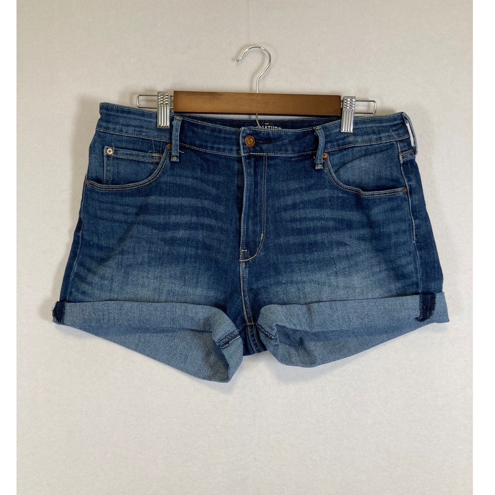 Signature by Levi Strauss & Co Denim Shorts Womens 12 Blue High Rise Cuffed